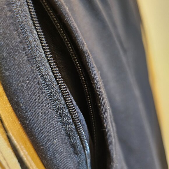 Adidas Tracksuit (Top and Bottom) Zip-Front Bomber-style Jacket w/Zip Pockets - Picture 10 of 14